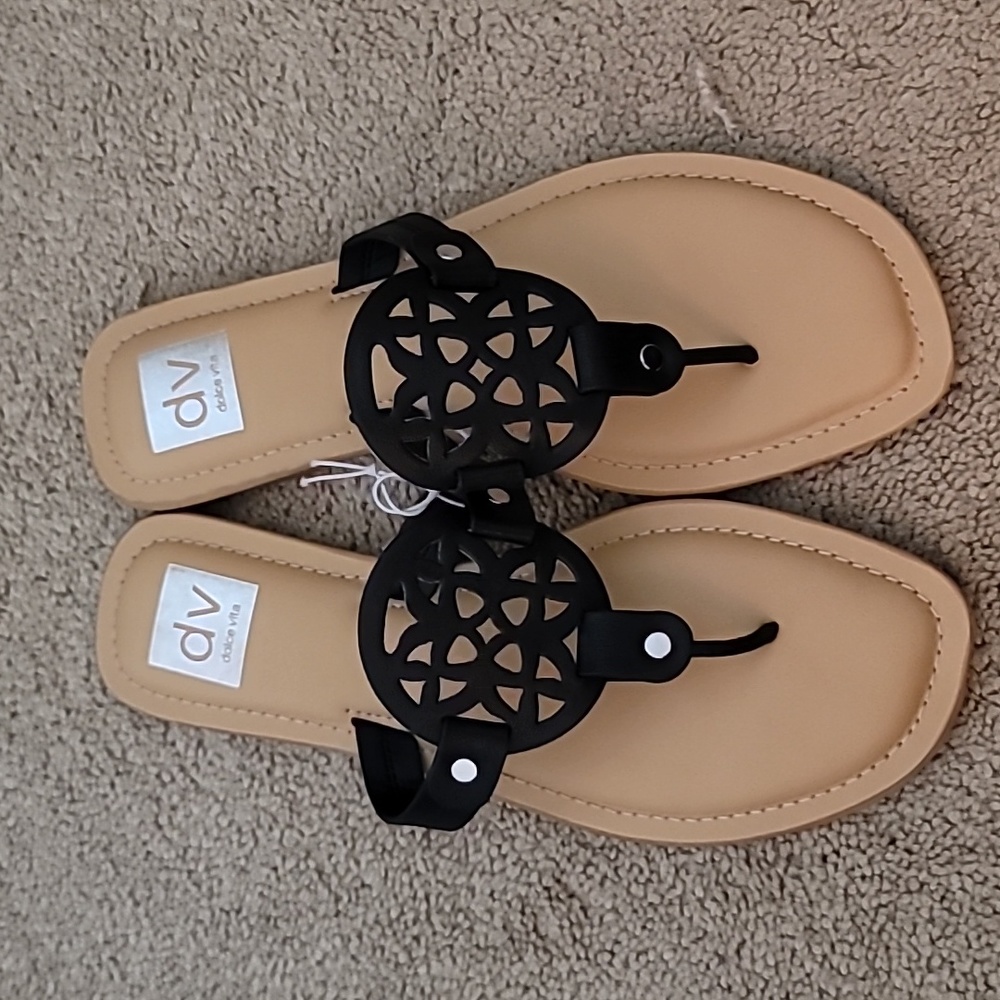 NWOT Black & Tan Doice Vita Flip Flops Multiple sizes Available